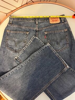 Vintage Levi’s 559 Relaxed Straight Jeans Mens 34x30 Dark Indigo Wash